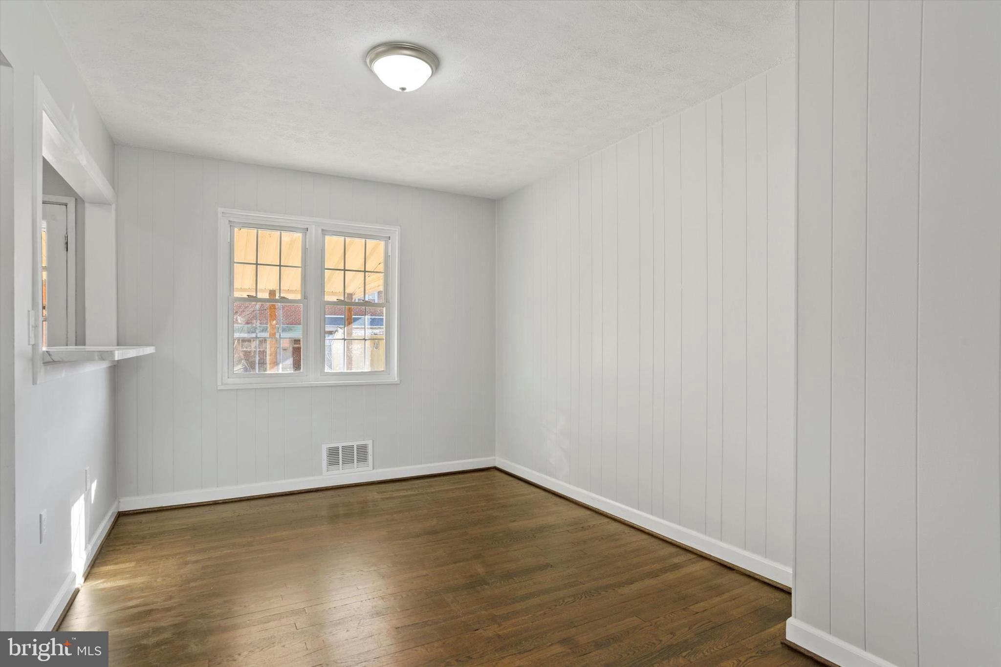 CHARLESMONT - Residential