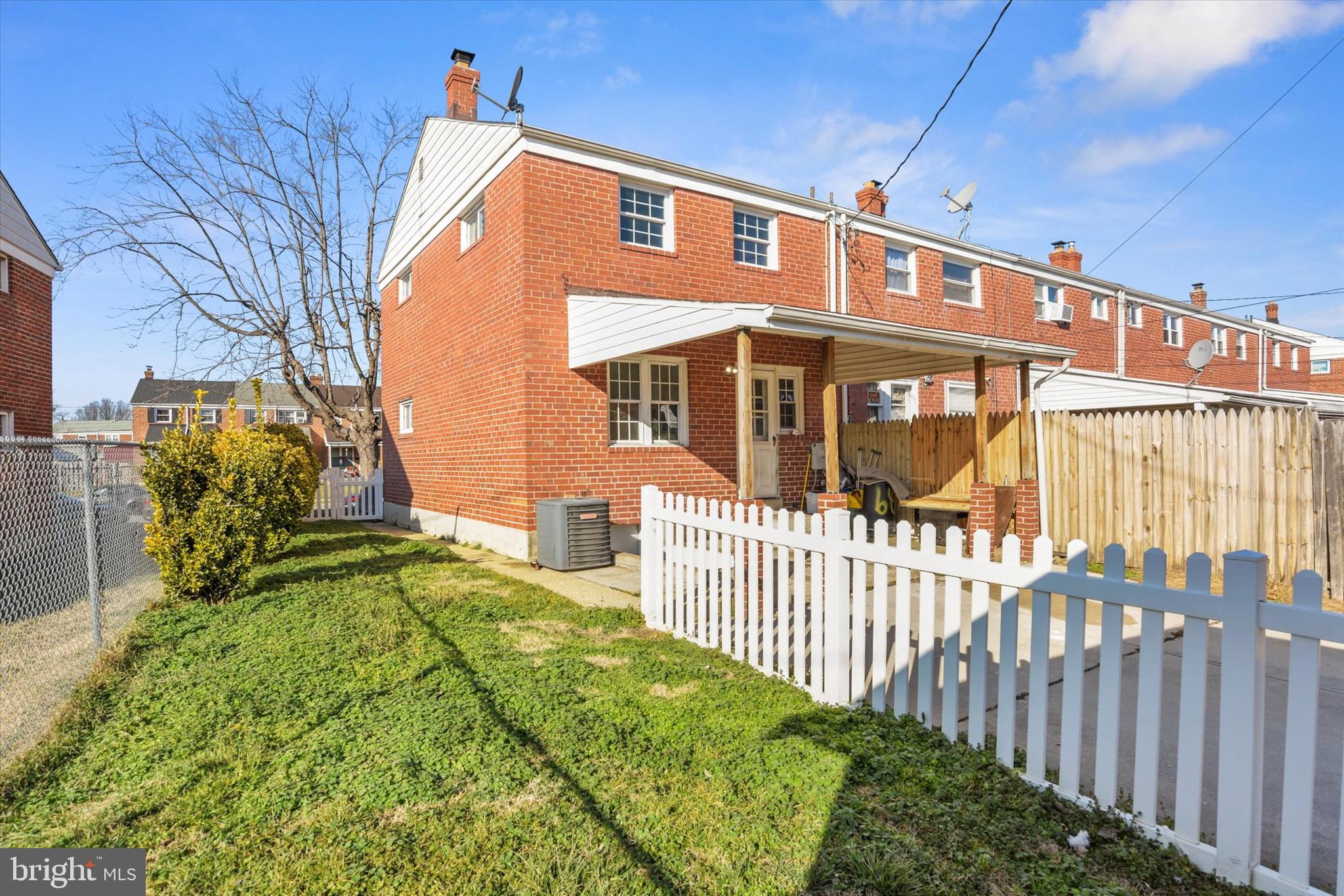 CHARLESMONT - Residential