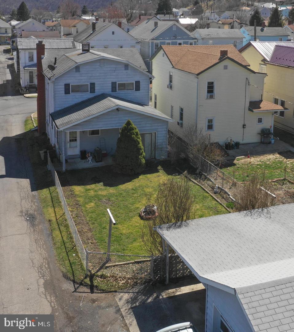 WEST END - Residential