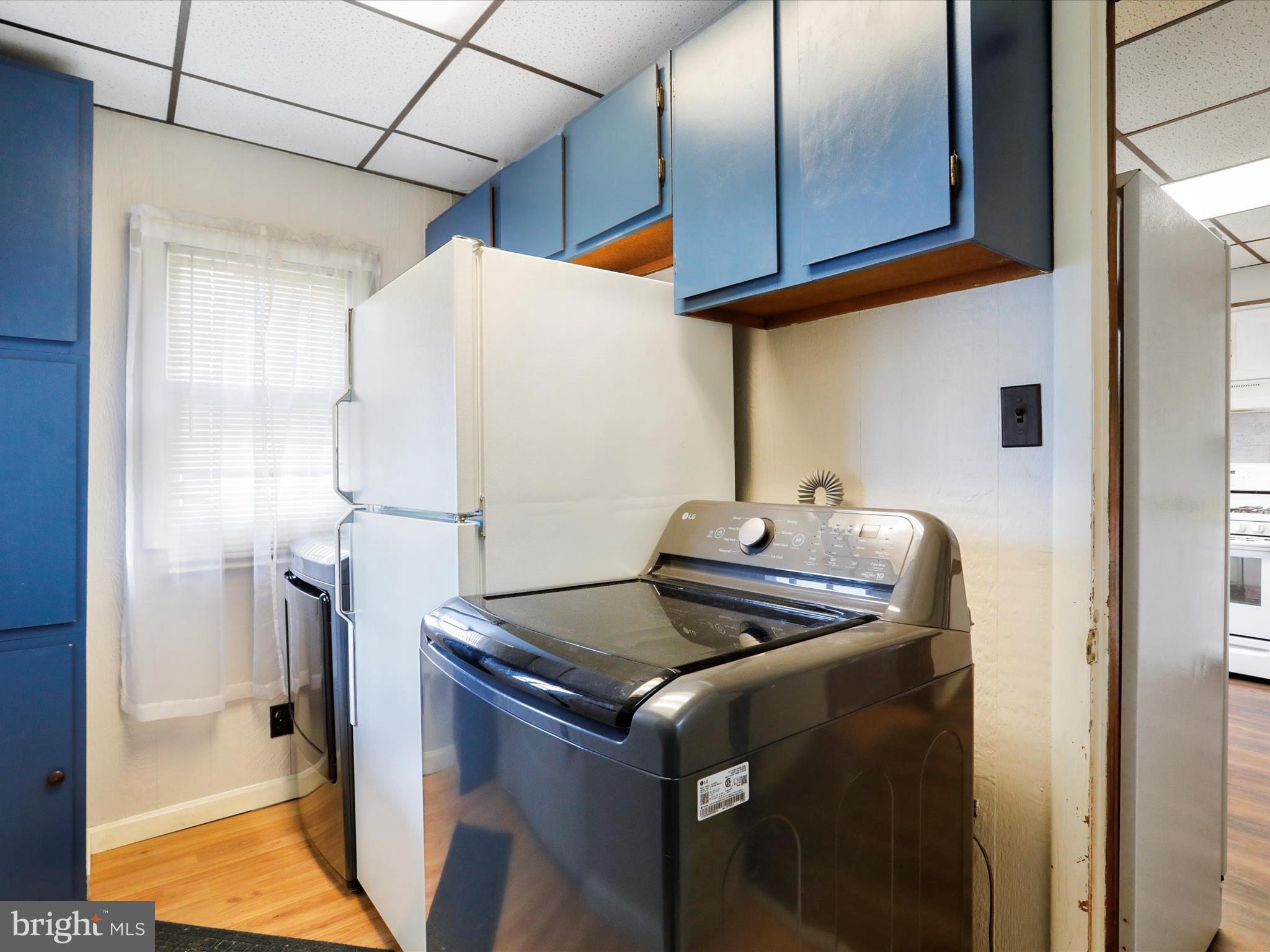 WEST END - Residential