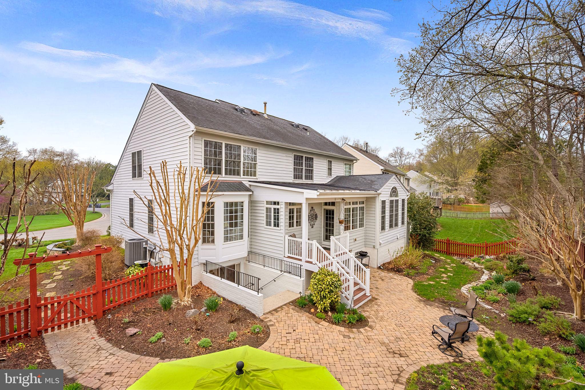 BROADLANDS - Residential