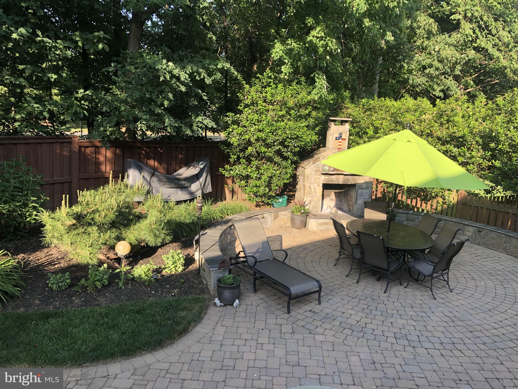 BROADLANDS - Residential