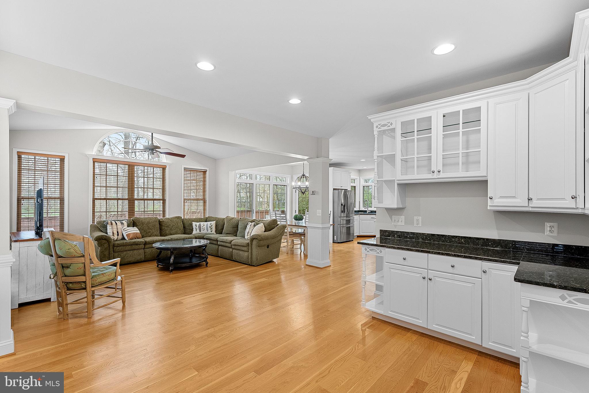 BROADLANDS - Residential