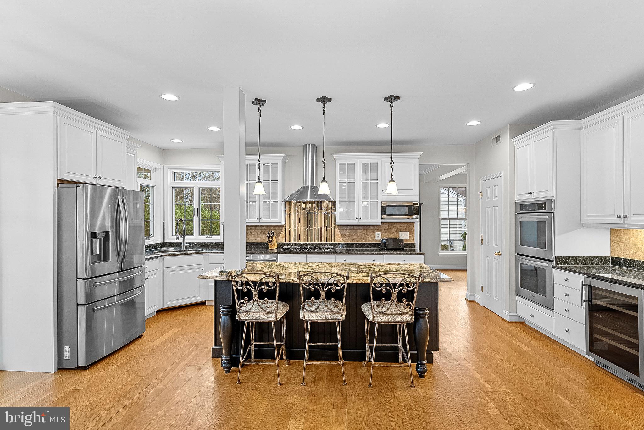 BROADLANDS - Residential