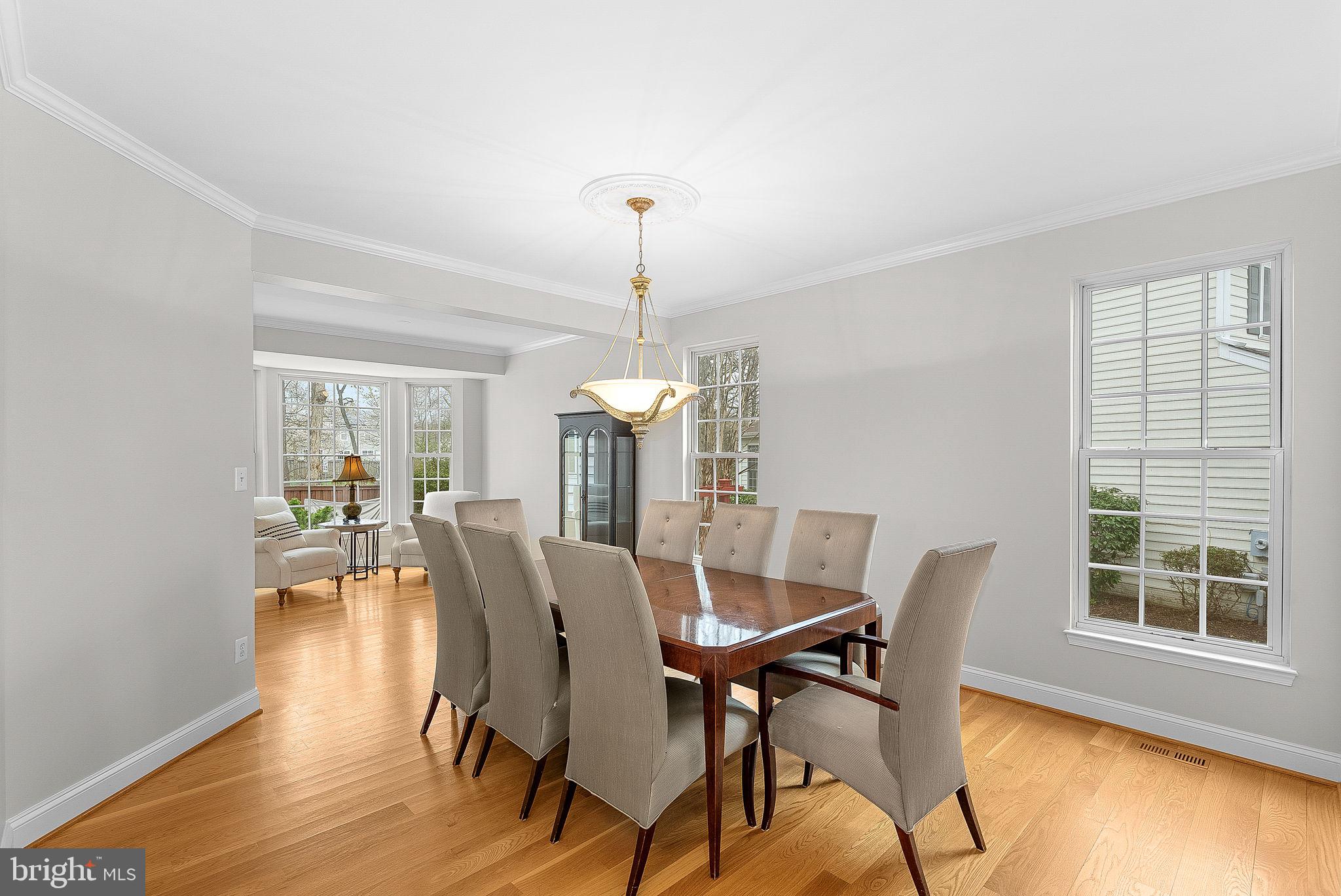 BROADLANDS - Residential