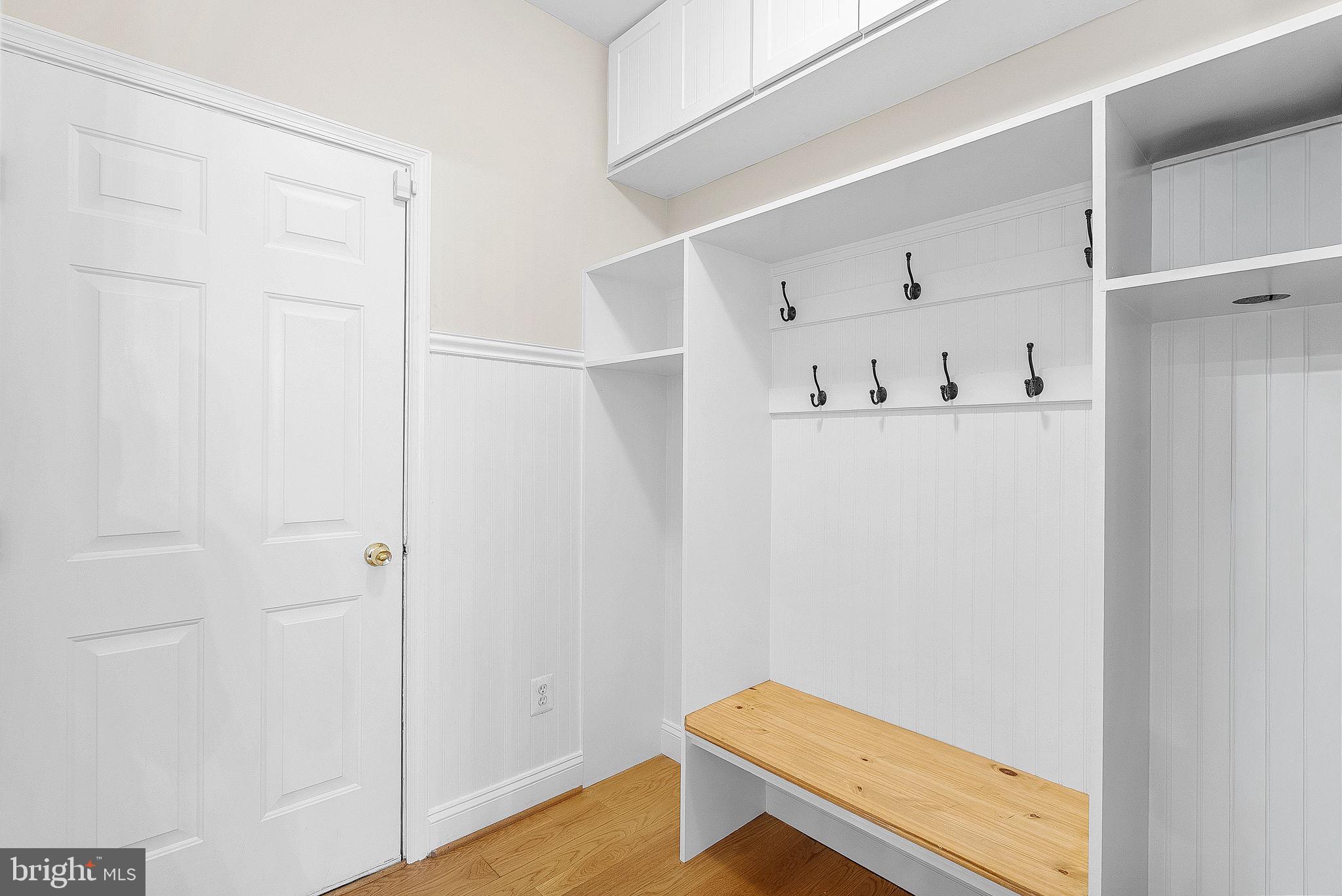 BROADLANDS - Residential