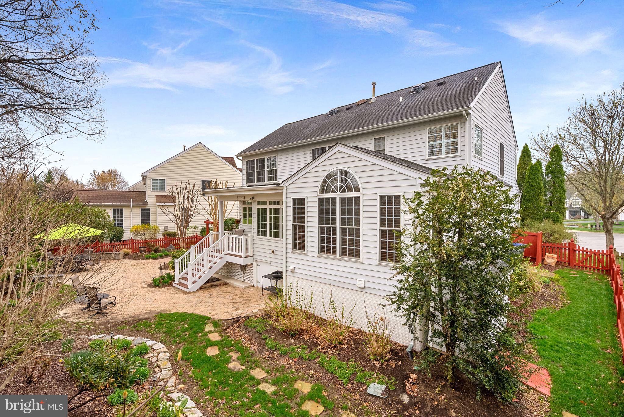 BROADLANDS - Residential