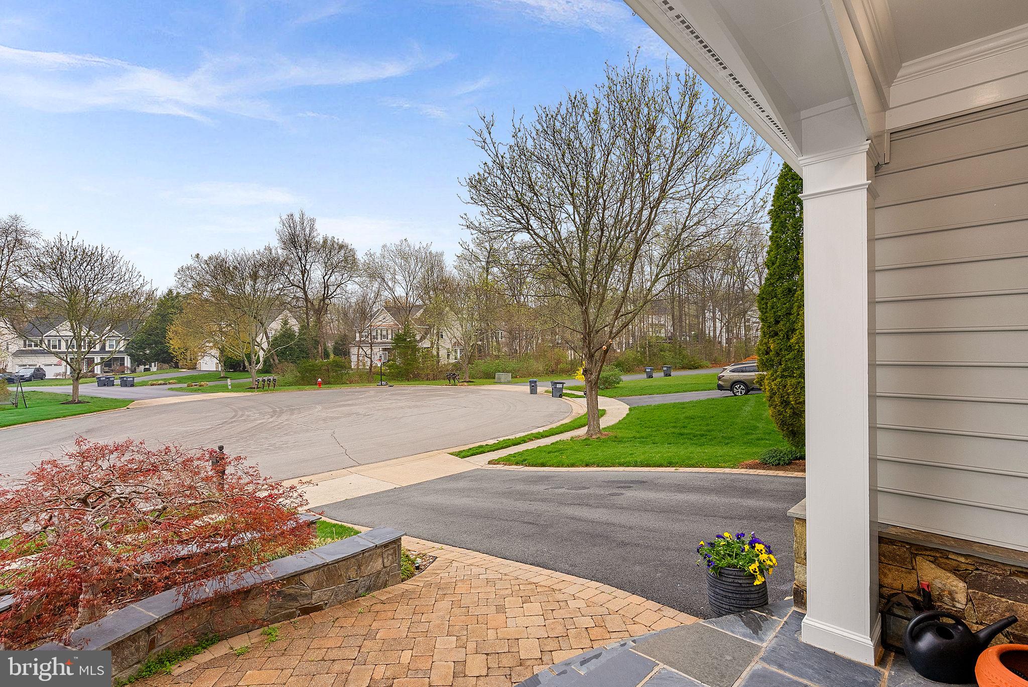 BROADLANDS - Residential