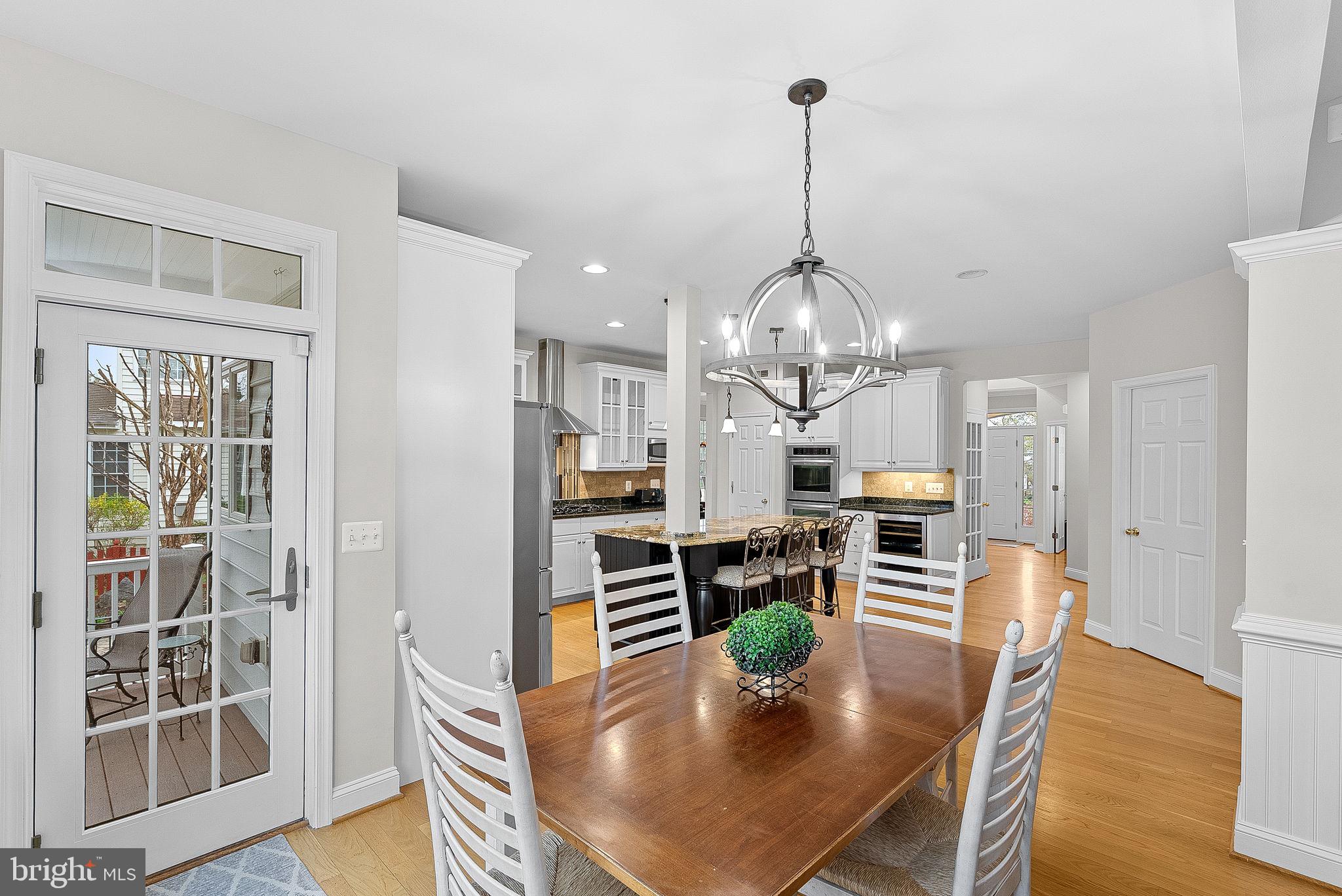 BROADLANDS - Residential