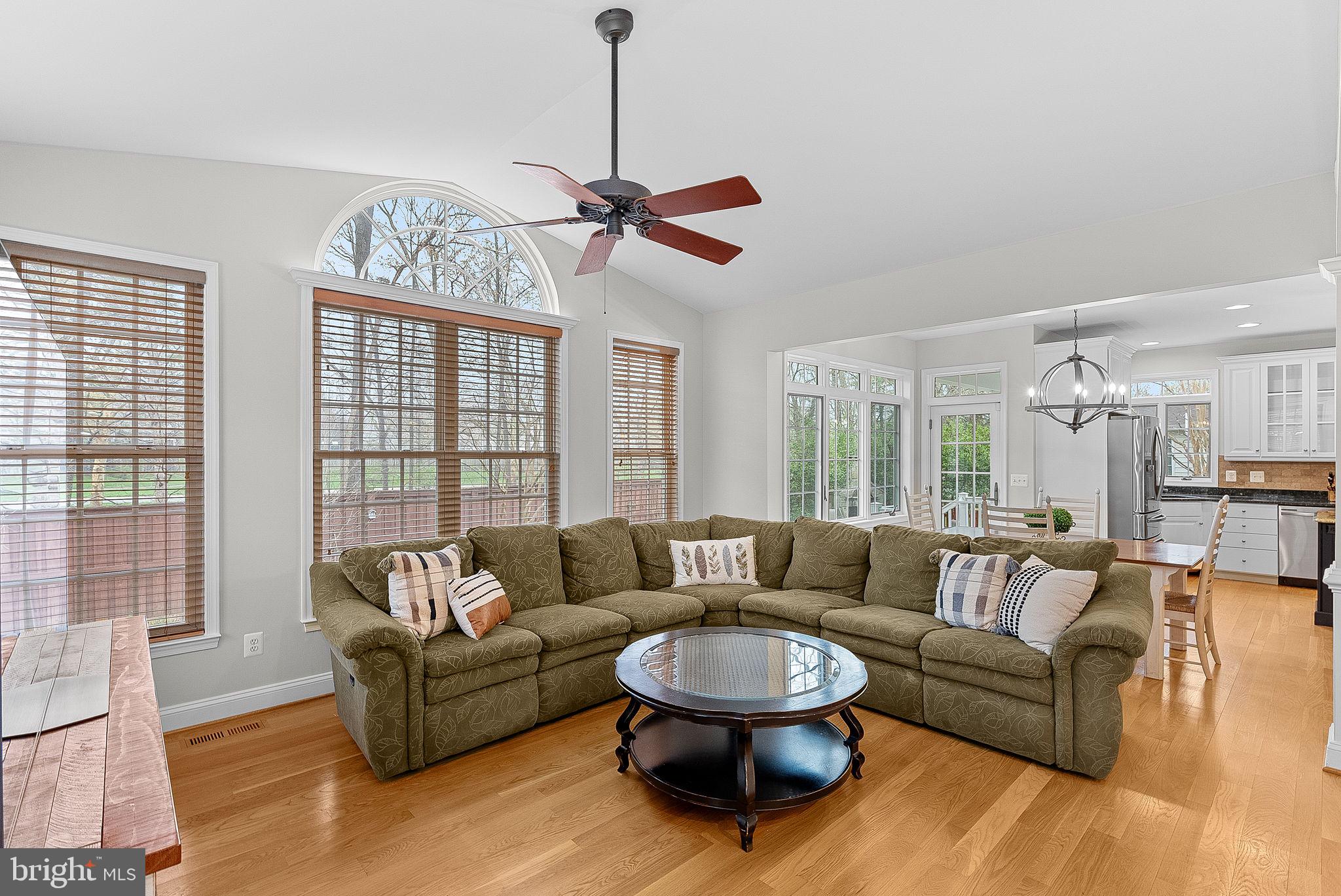 BROADLANDS - Residential