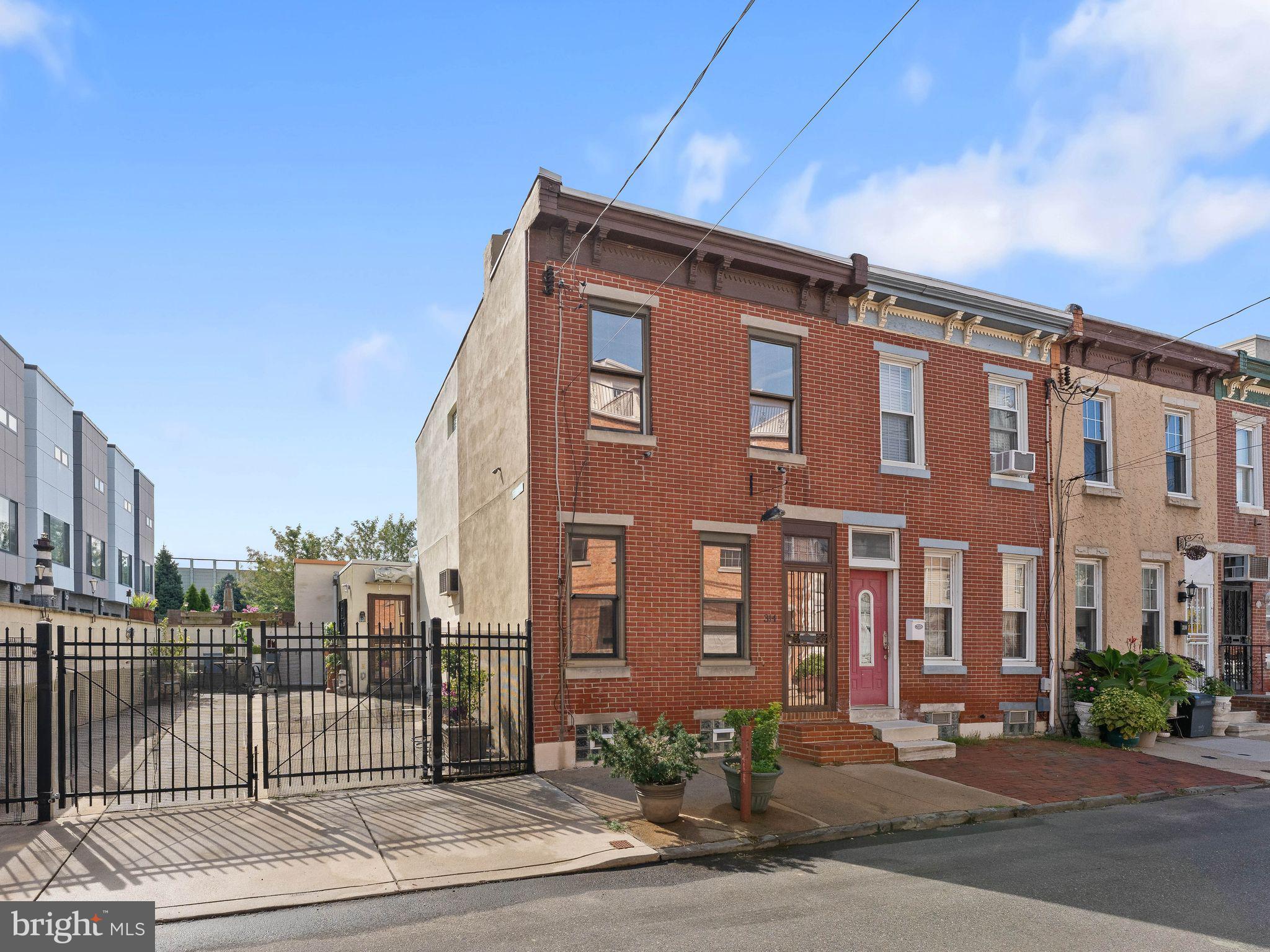 314 E WILDEY STREET
