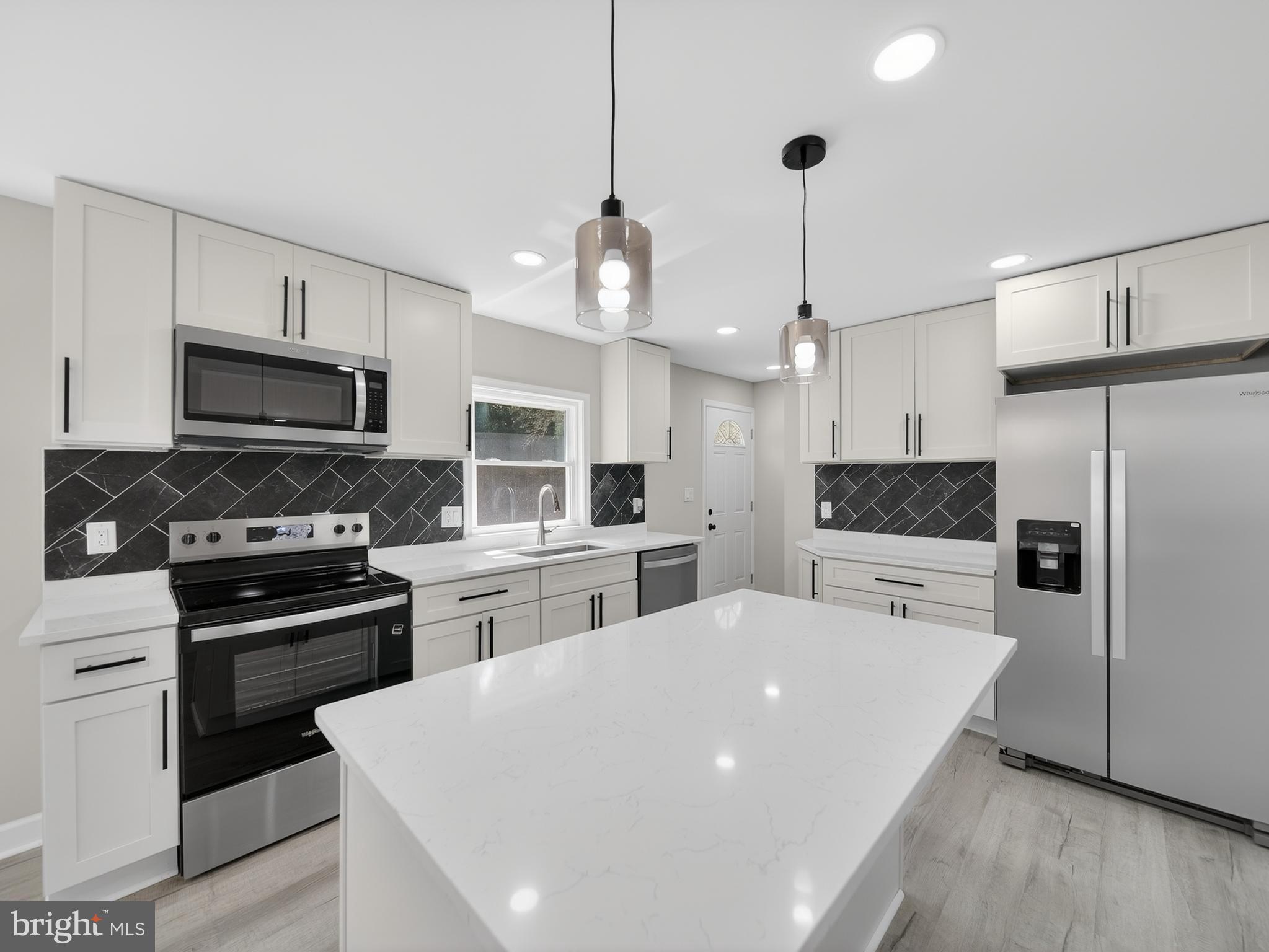 CHESAPEAKE HEIGHTS - Residential