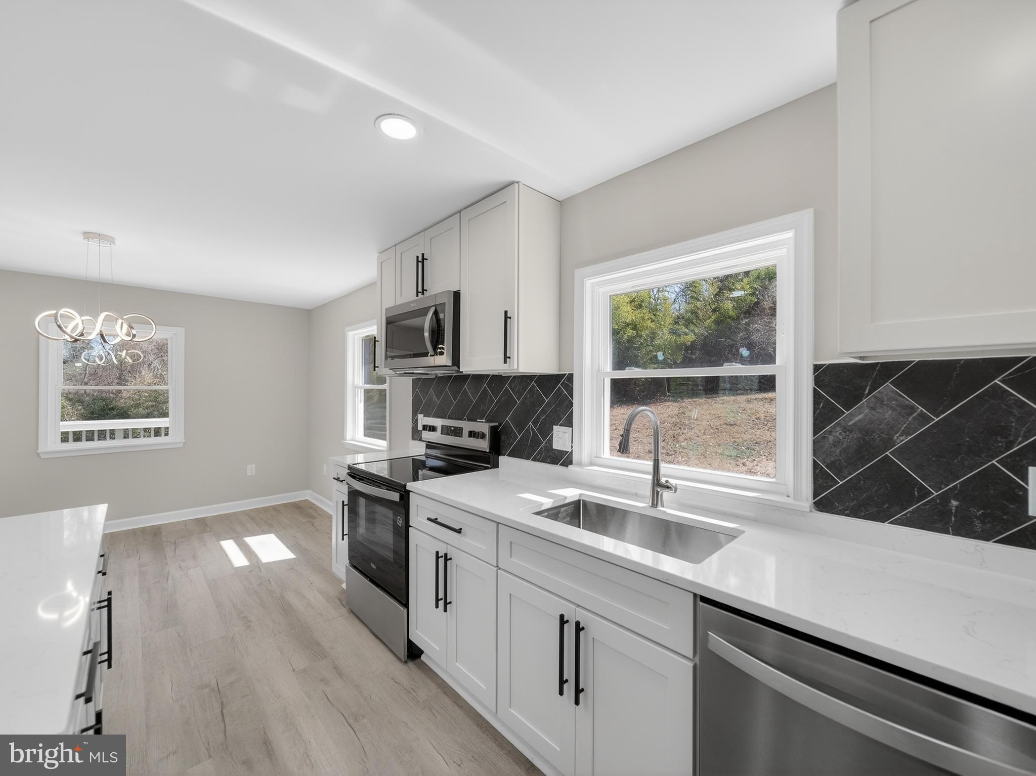 CHESAPEAKE HEIGHTS - Residential