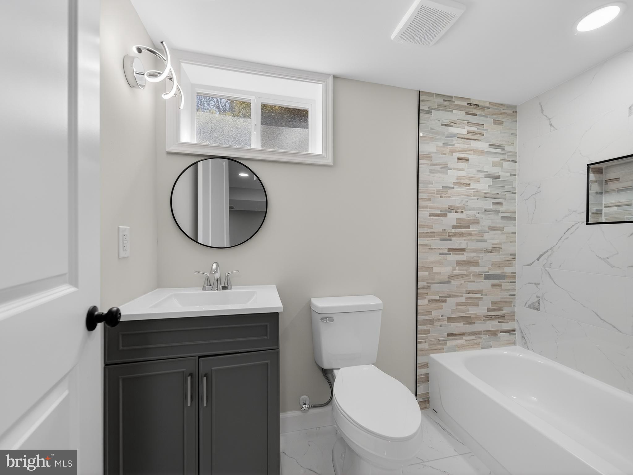 CHESAPEAKE HEIGHTS - Residential