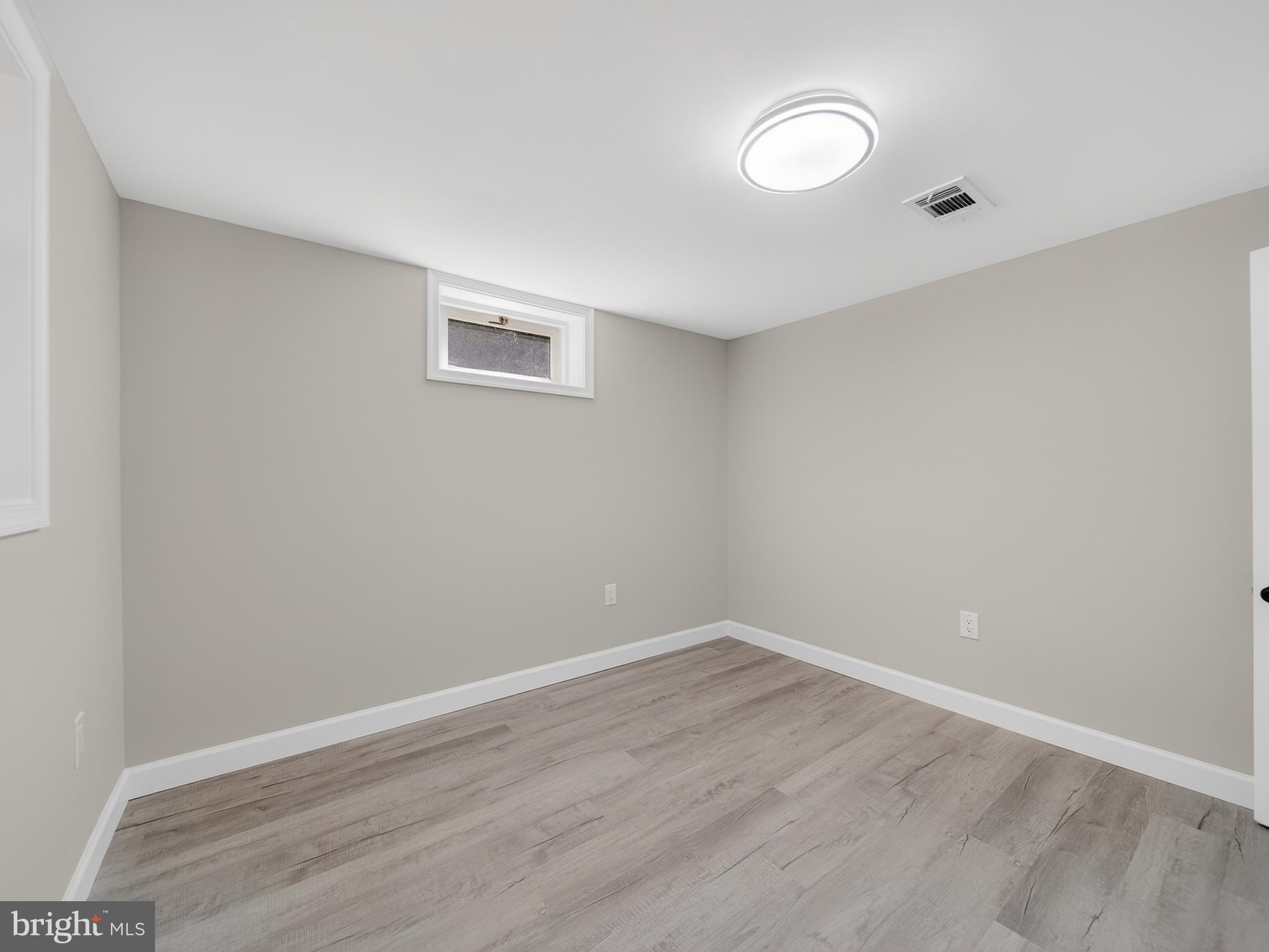 CHESAPEAKE HEIGHTS - Residential