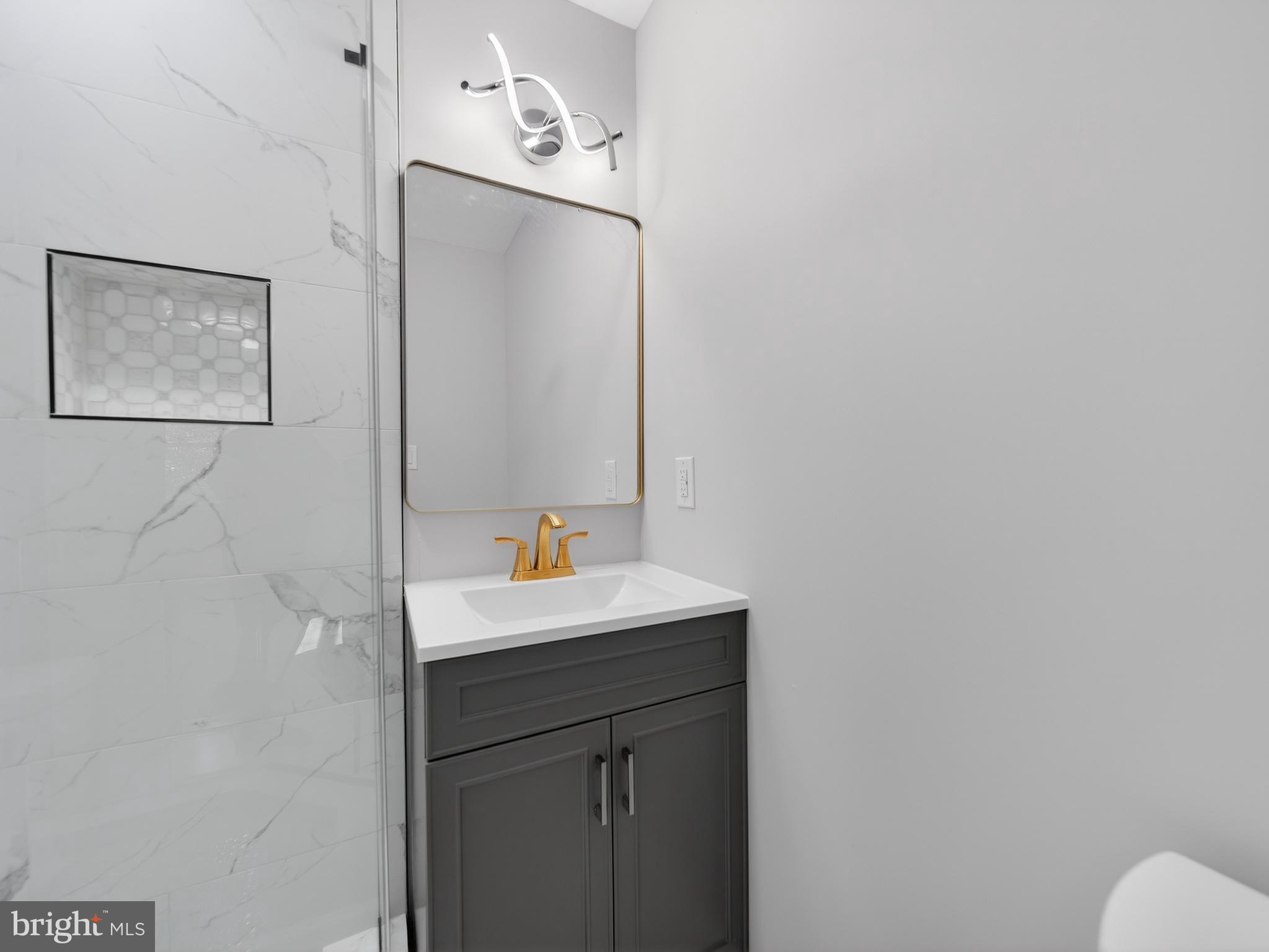 CHESAPEAKE HEIGHTS - Residential