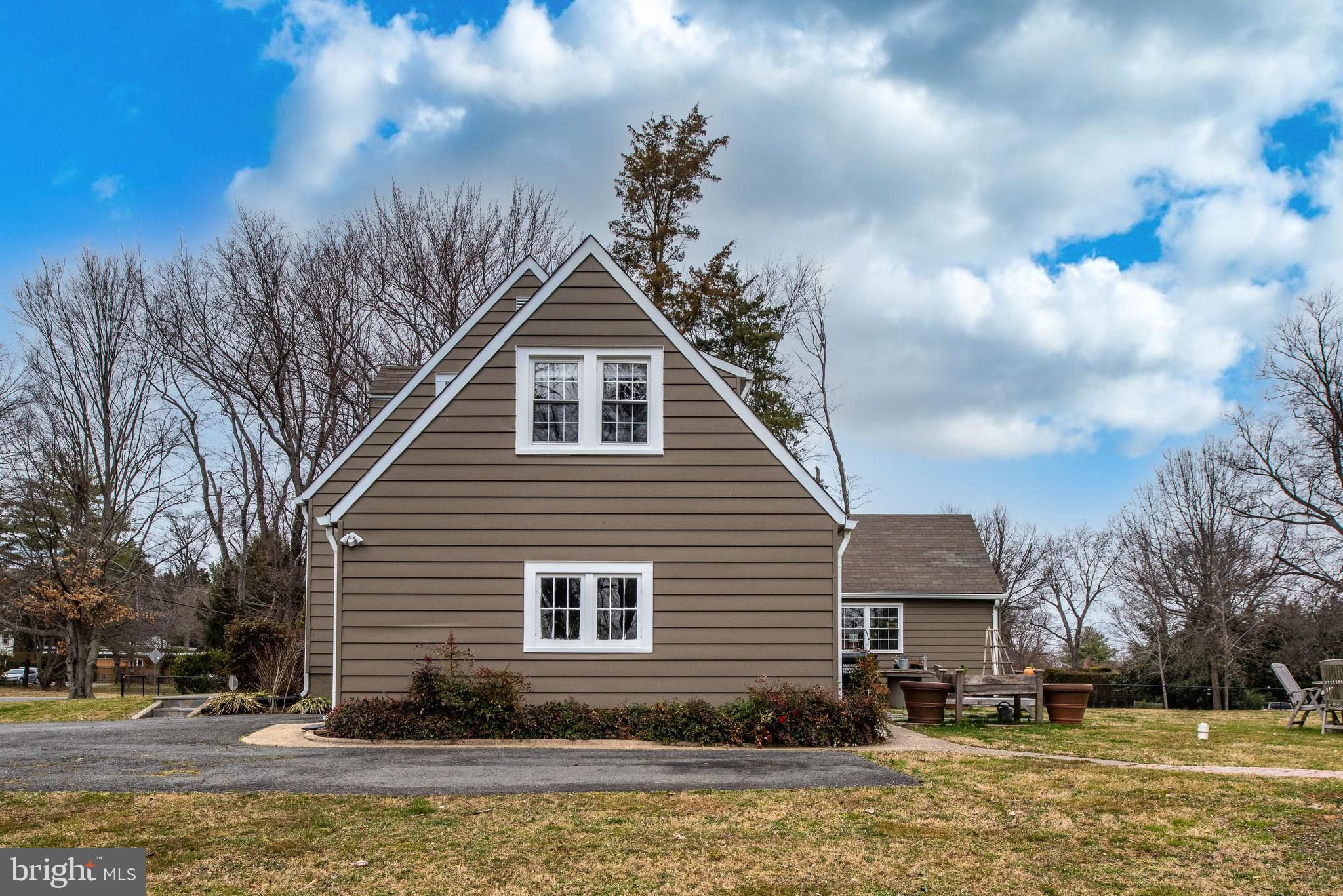FAIRHILL ON THE BOULEVRD - Residential