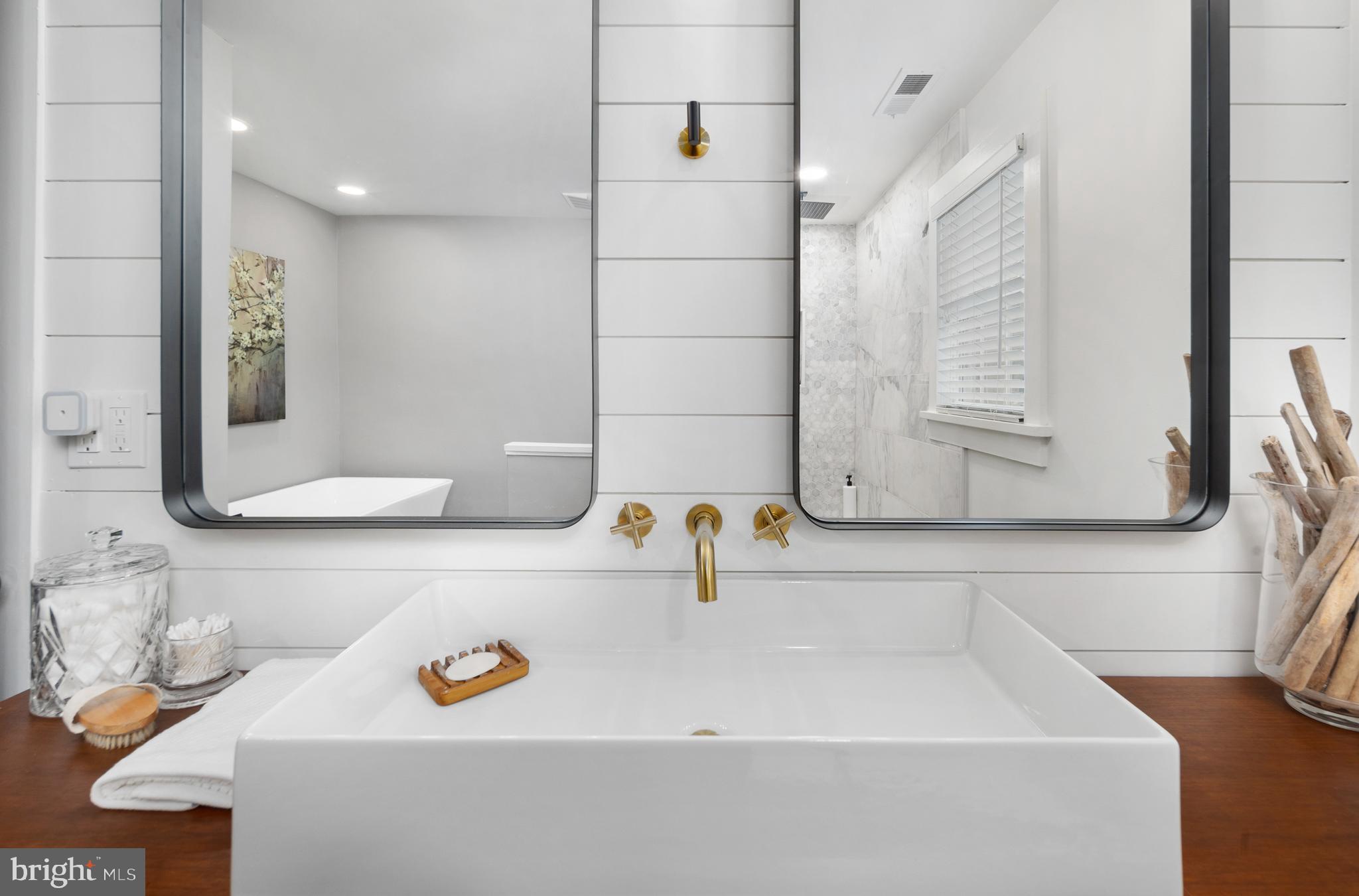 FAIRHILL ON THE BOULEVRD - Residential