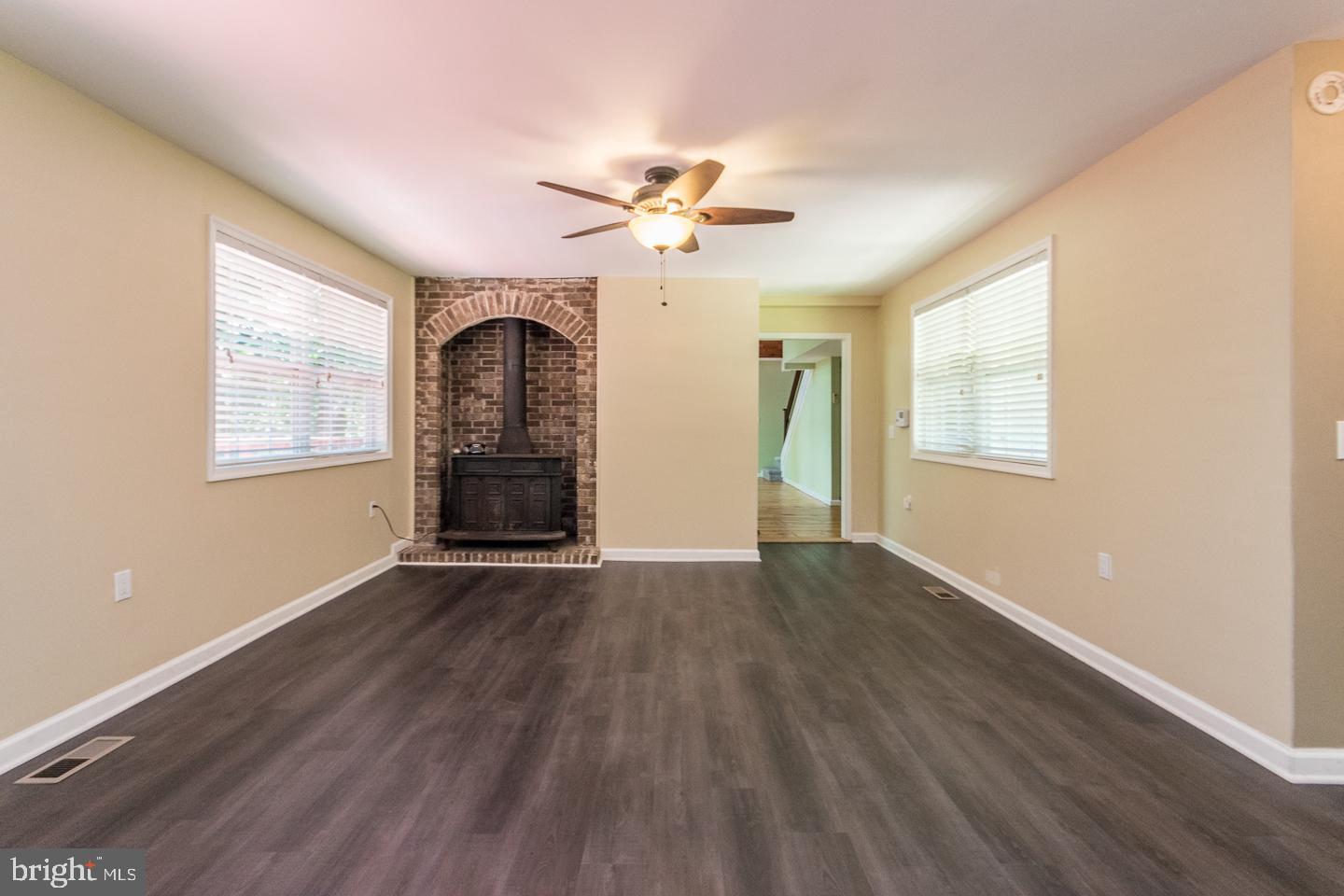 KEYES FERRY ACRES - Residential