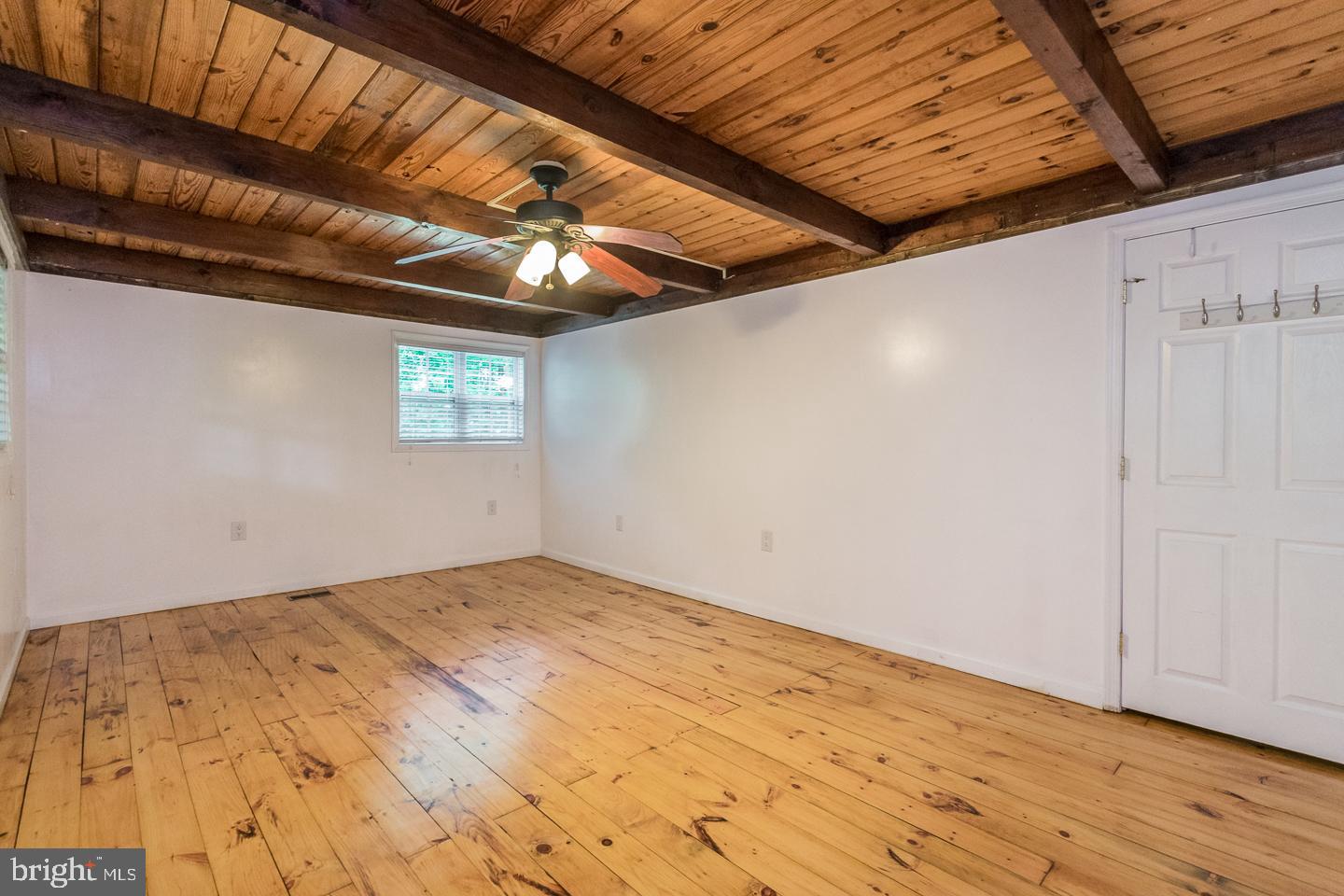 KEYES FERRY ACRES - Residential