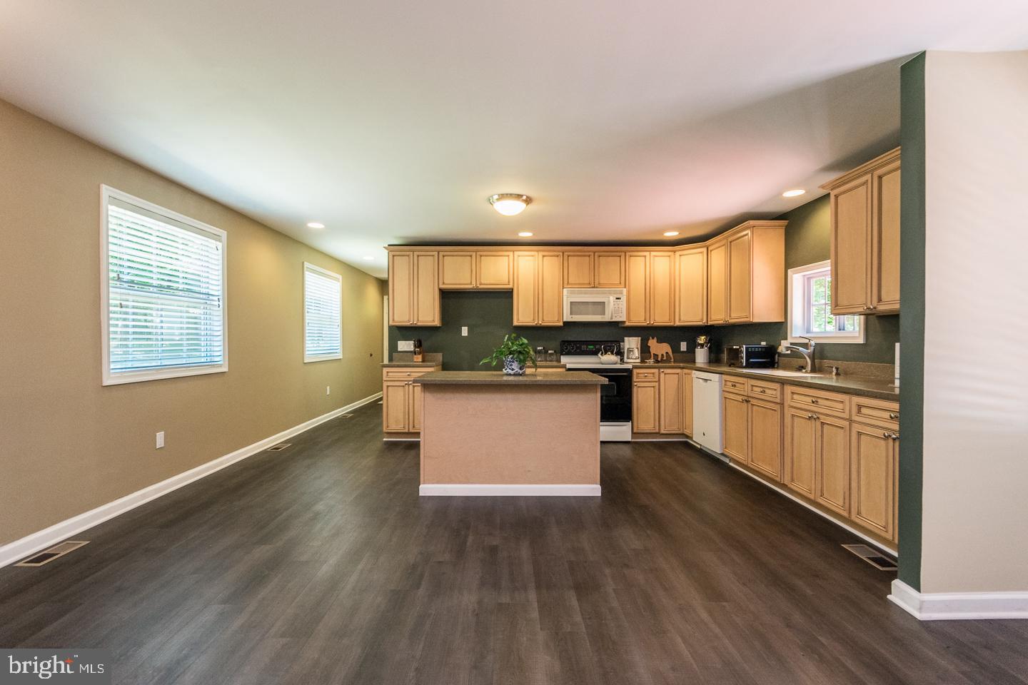 KEYES FERRY ACRES - Residential