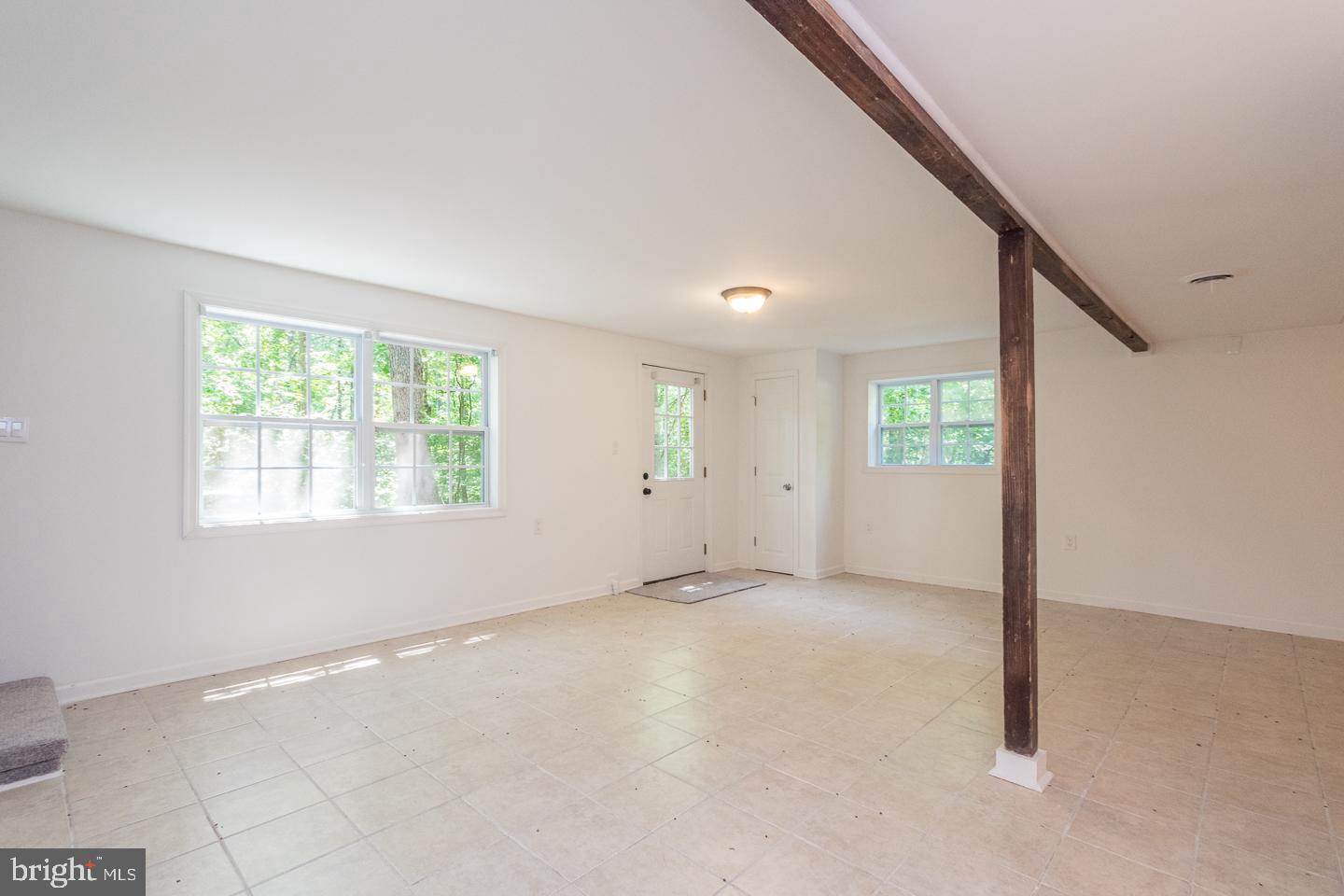 KEYES FERRY ACRES - Residential