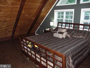 KEYES FERRY ACRES - Residential