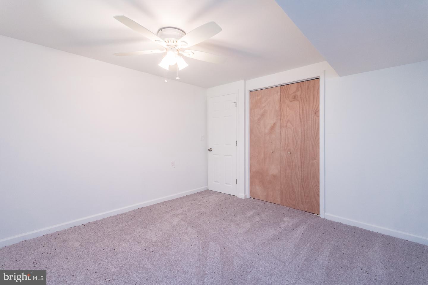 KEYES FERRY ACRES - Residential