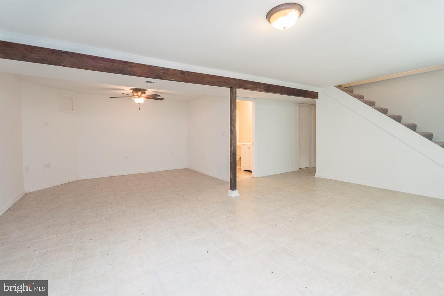 KEYES FERRY ACRES - Residential