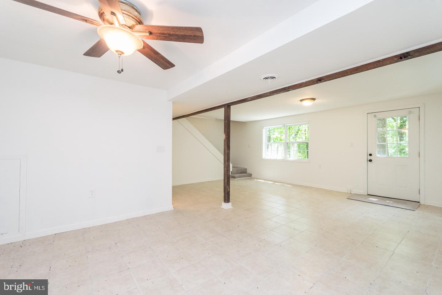 KEYES FERRY ACRES - Residential