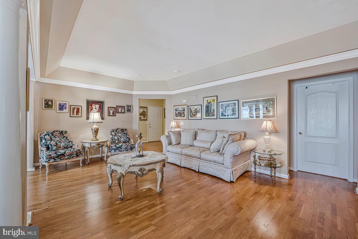 GATHERINGS AT LYNDWOOD - Residential