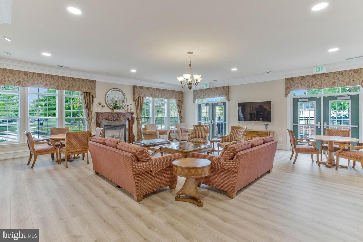 GATHERINGS AT LYNDWOOD - Residential