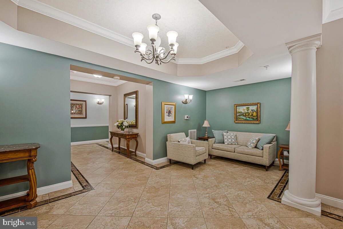 GATHERINGS AT LYNDWOOD - Residential