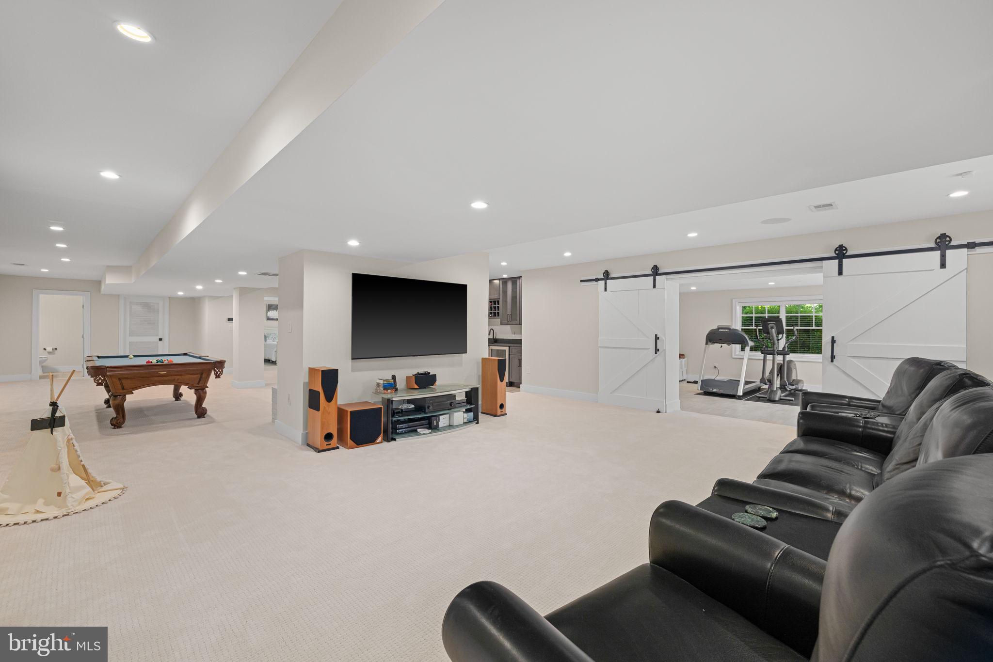 OLDE SWINKS MILL ESTATES - Residential