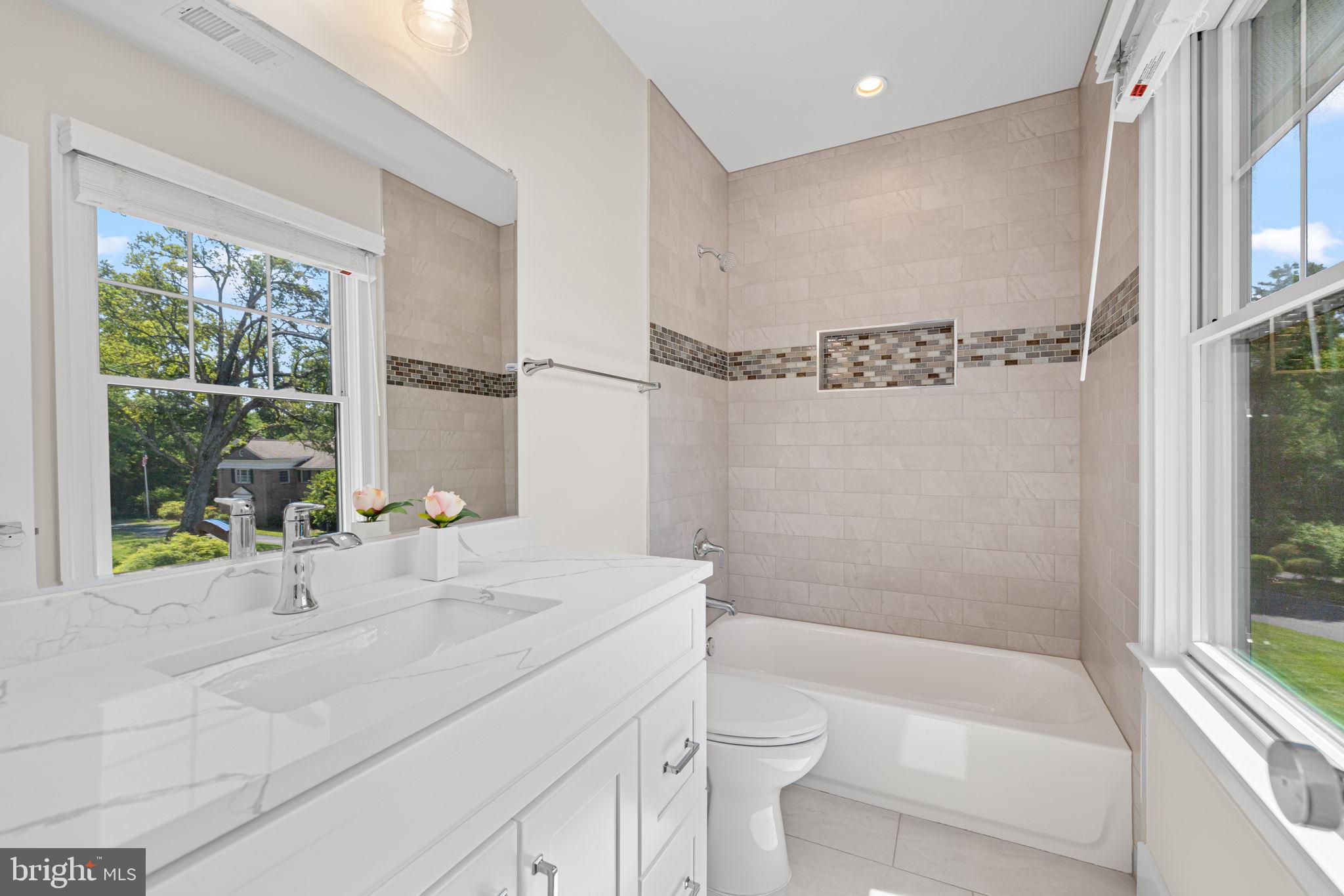 OLDE SWINKS MILL ESTATES - Residential