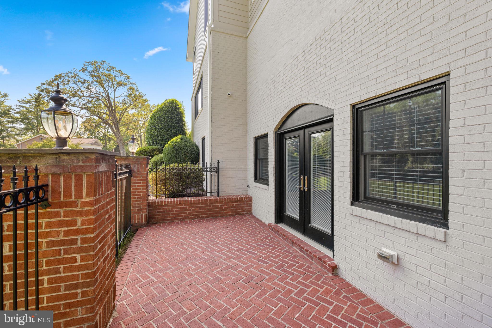 OLDE SWINKS MILL ESTATES - Residential