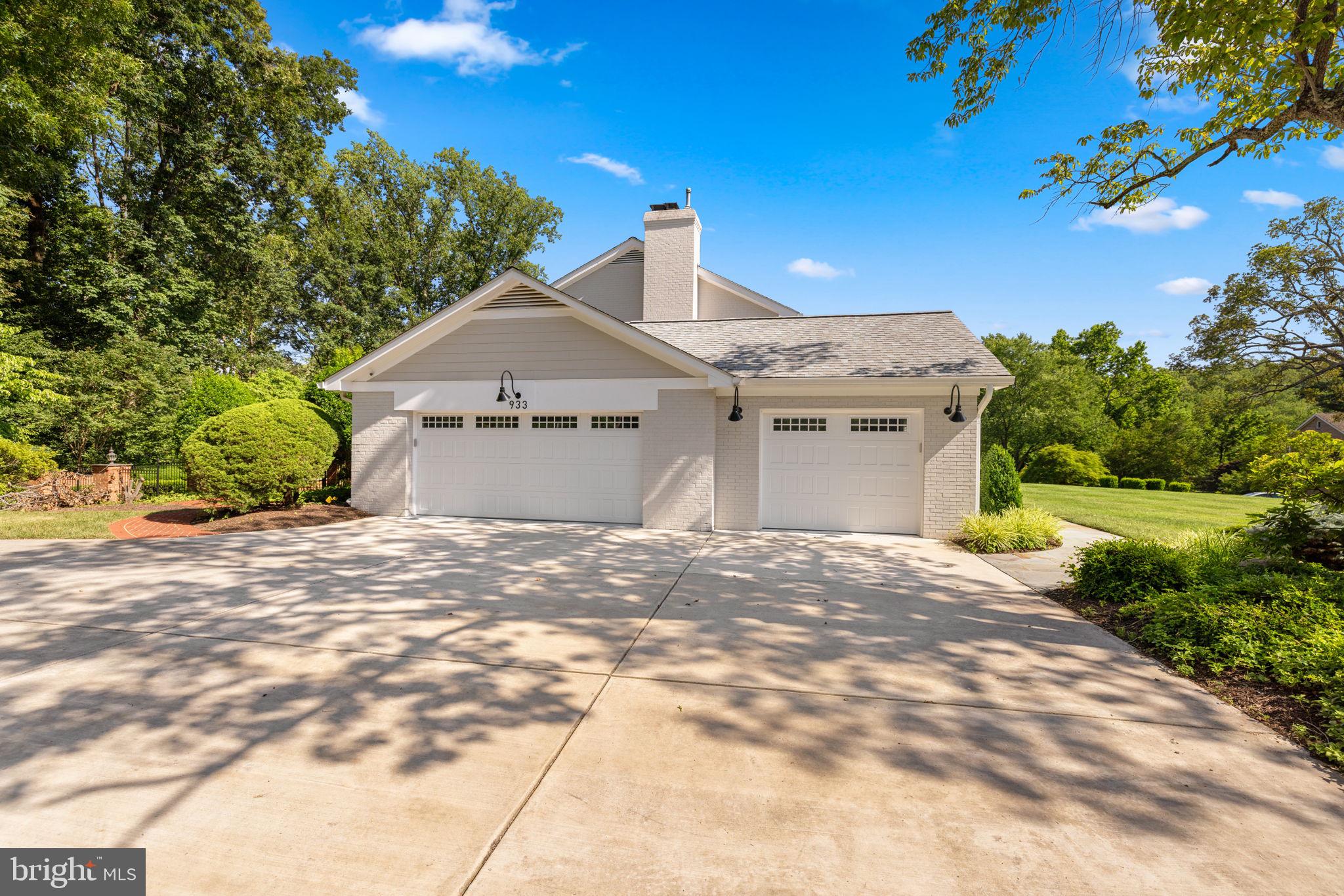 OLDE SWINKS MILL ESTATES - Residential