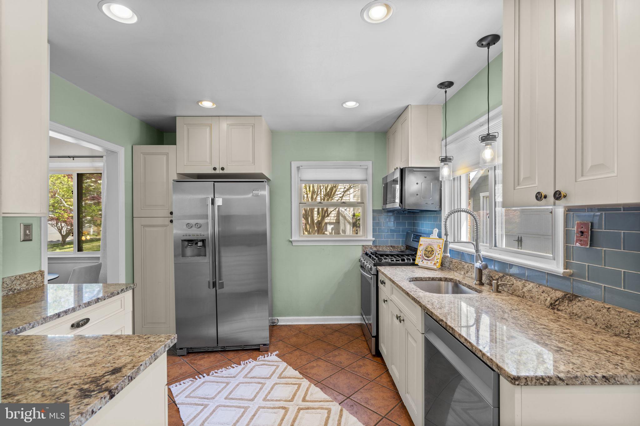 VALLEY VIEW - Residential