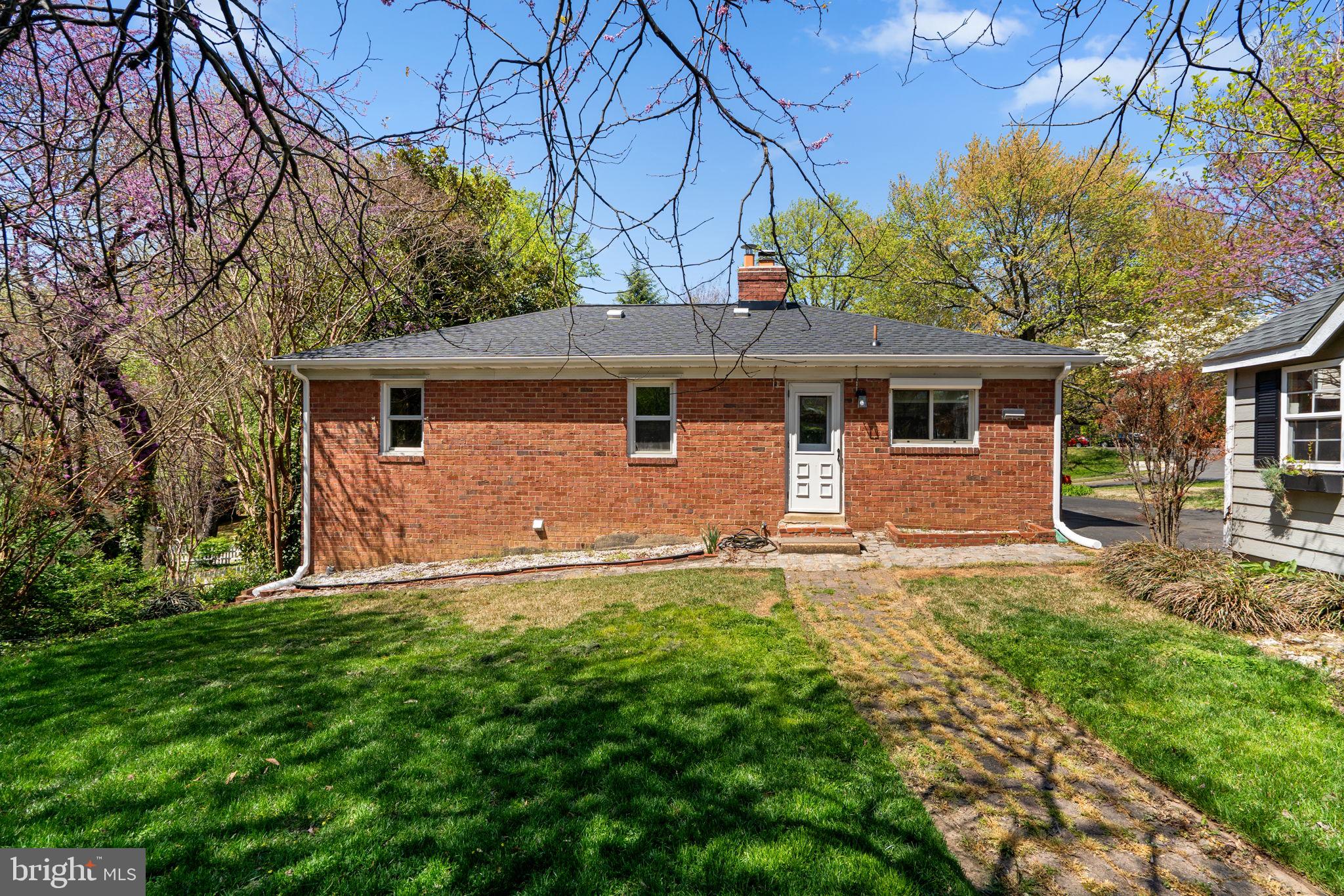 VALLEY VIEW - Residential