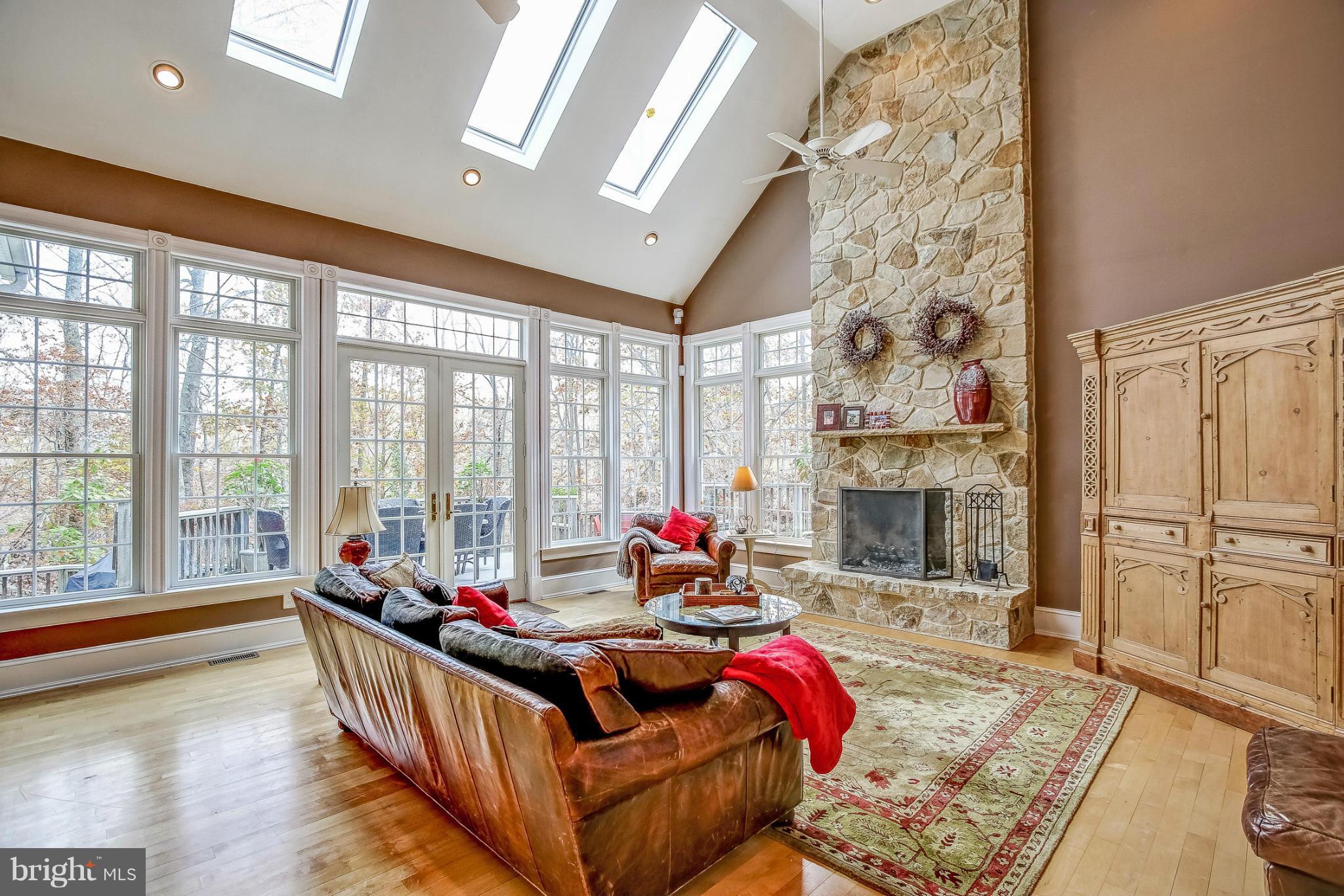 MARTINS COVE FARM - Residential