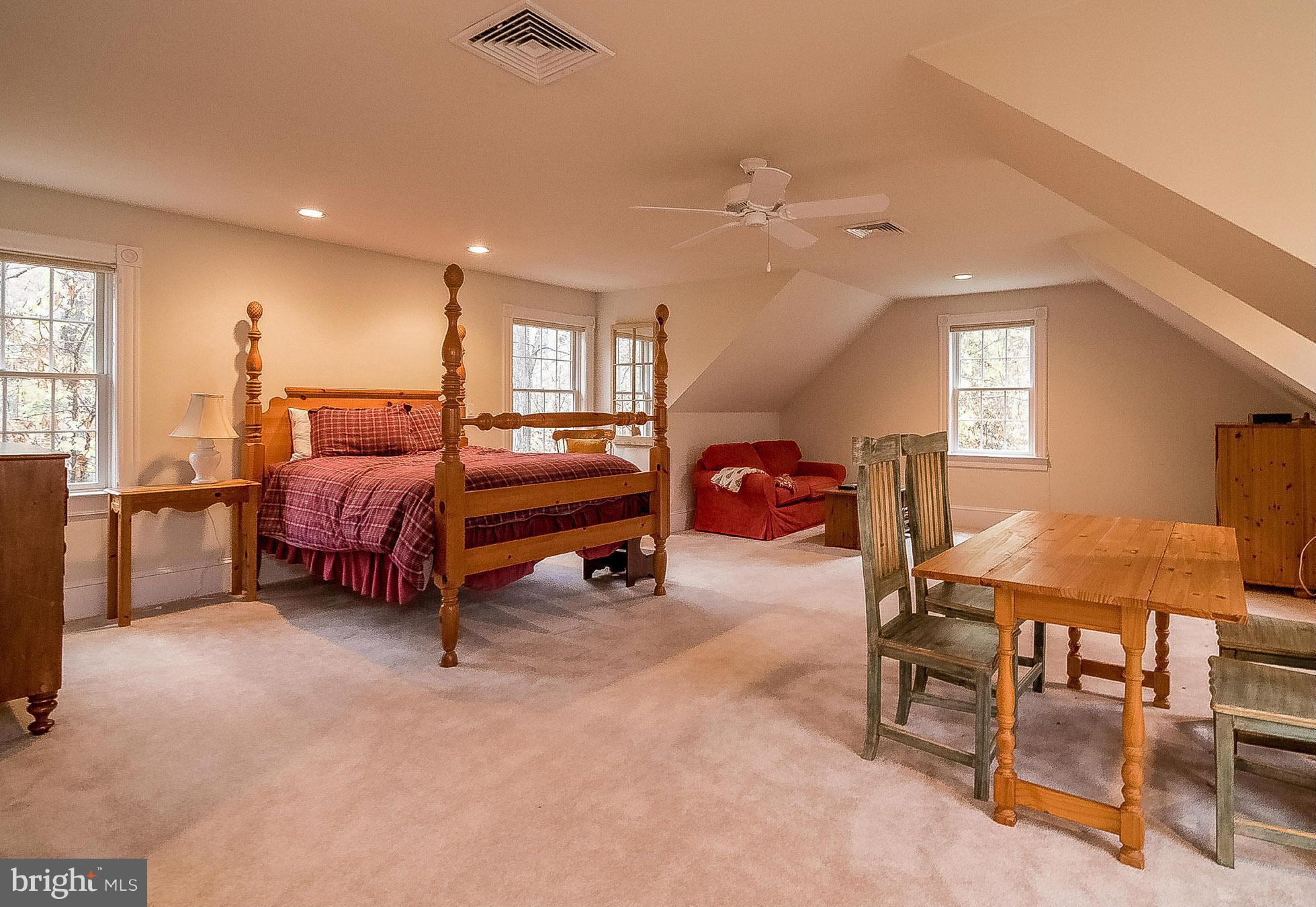 MARTINS COVE FARM - Residential