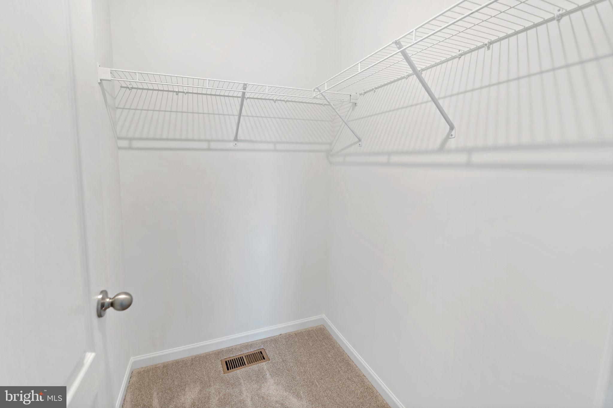 HUNTFIELD - Residential