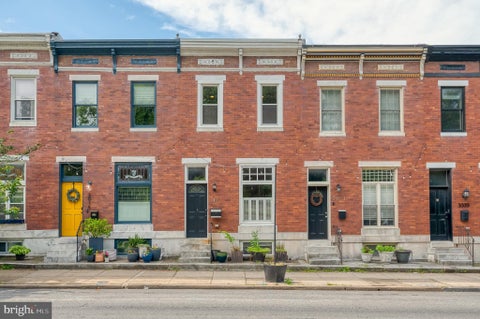 Townhouse For Sale - 3013 Eastern Avenue<br/> BALTIMORE, MD 21224