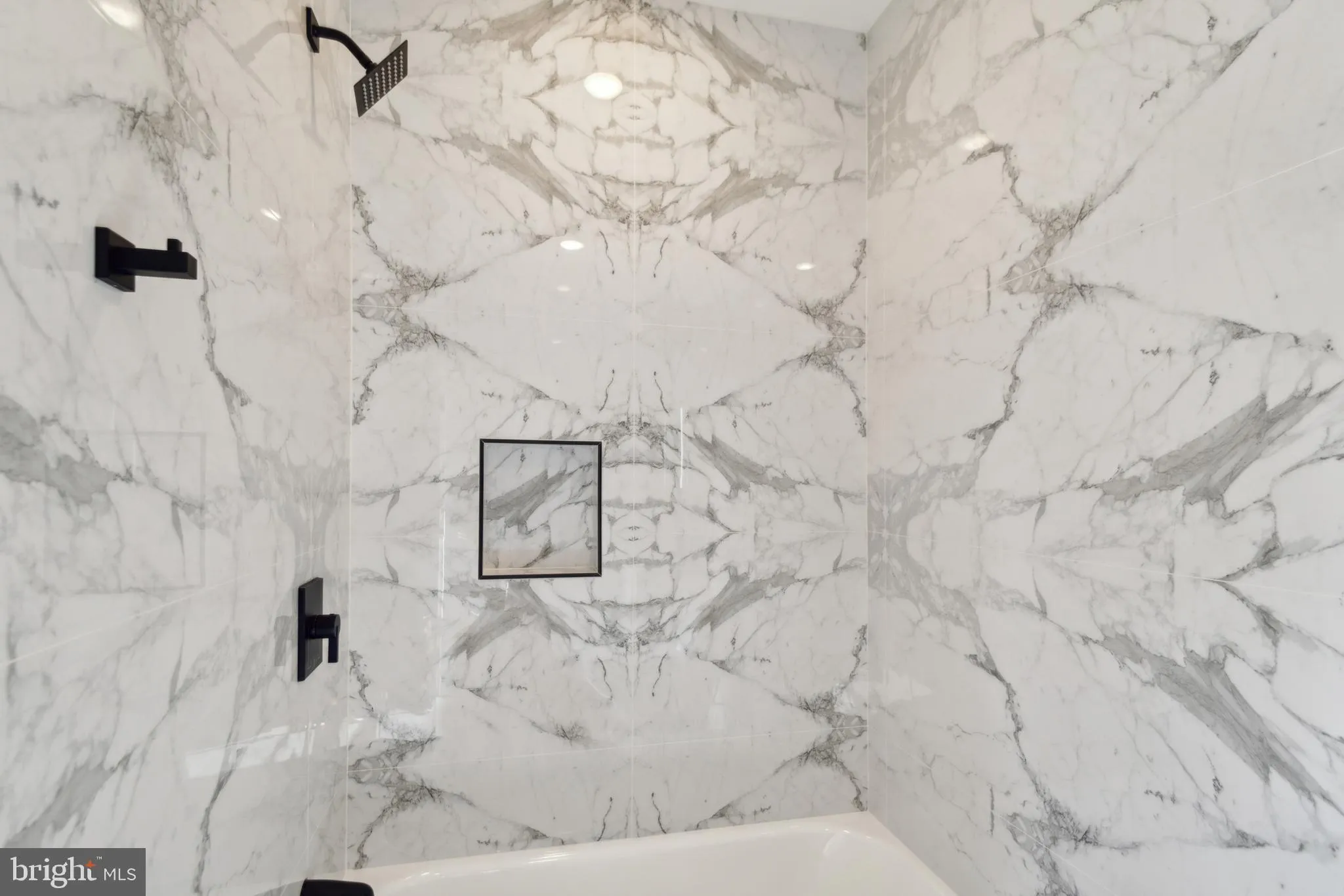 Philadelphia, Pennsylvania 19104, United States, 1 Bedroom Bedrooms, ,1 BathroomBathrooms,Residential,Pending,27263
