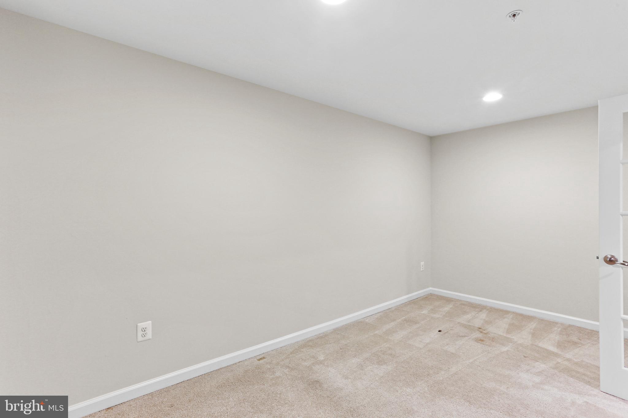 CLARKSBURG VILLAGE - Residential Lease