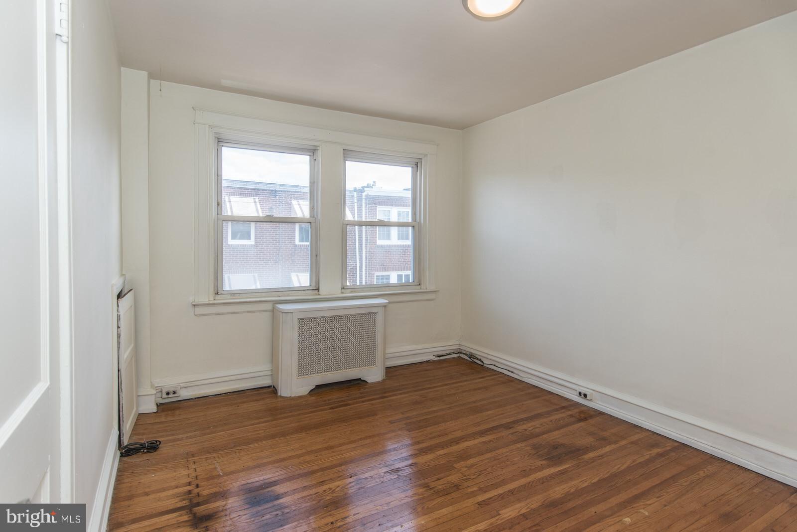 HOLMESBURG - Residential