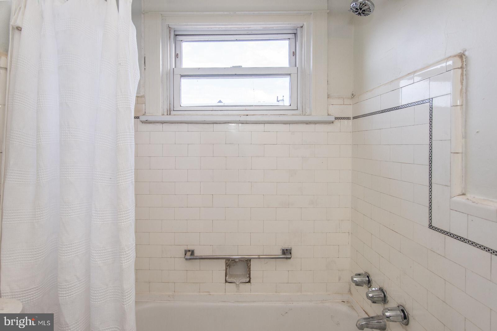 HOLMESBURG - Residential