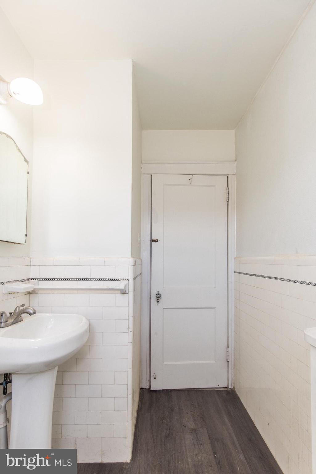 HOLMESBURG - Residential