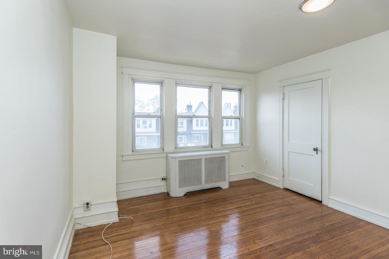 HOLMESBURG - Residential