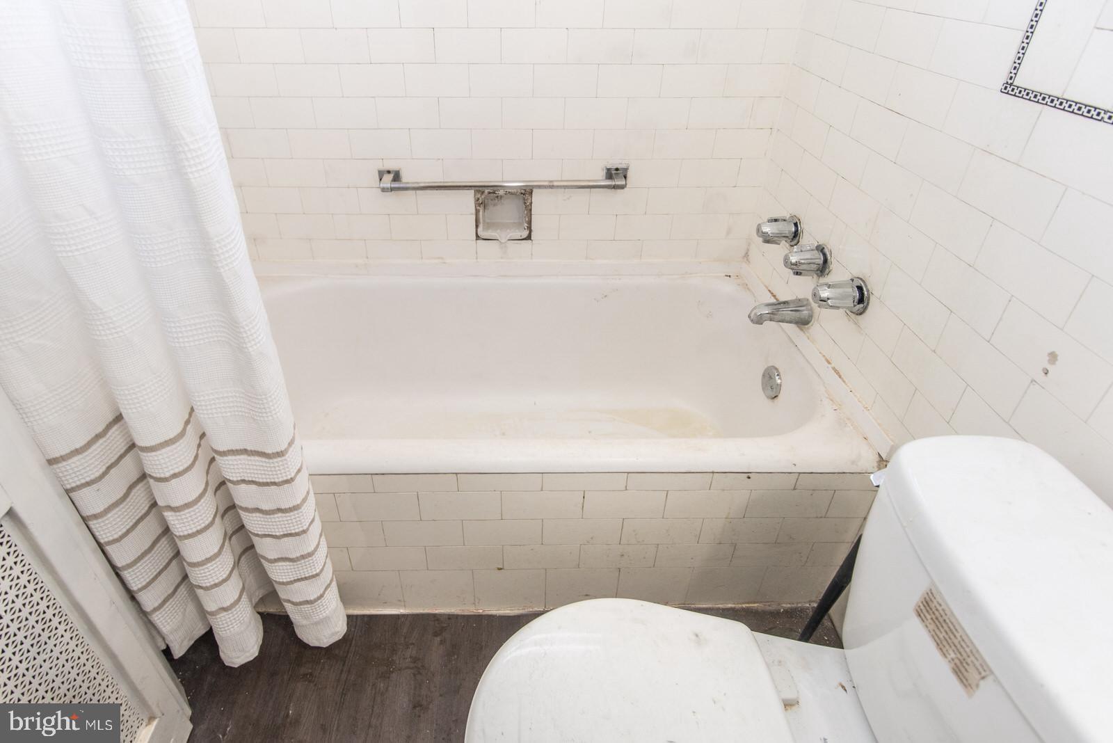 HOLMESBURG - Residential